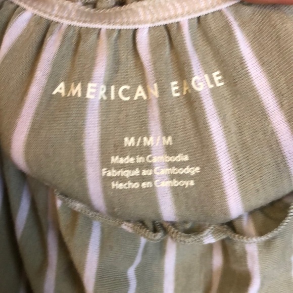American Eagle Off the Shoulder Scrunch Crop Top - Picture 3 of 4